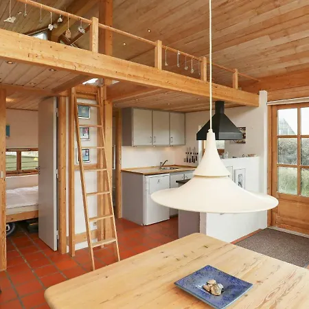 Three-bedroom Holiday In 13 Prázdninový dům *