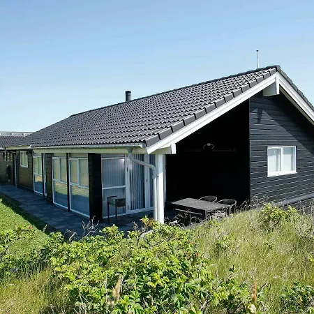 Three-bedroom Holiday In 13 Prázdninový dům *